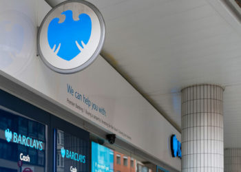 Barclays Faces Challenges in UK Division as Inflation and High-Interest Rates Affect Margins