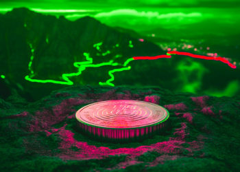 Analyst Michaël van de Poppe Predicts Rally for Mid-Cap Altcoin That’s Exploded 484% This Year