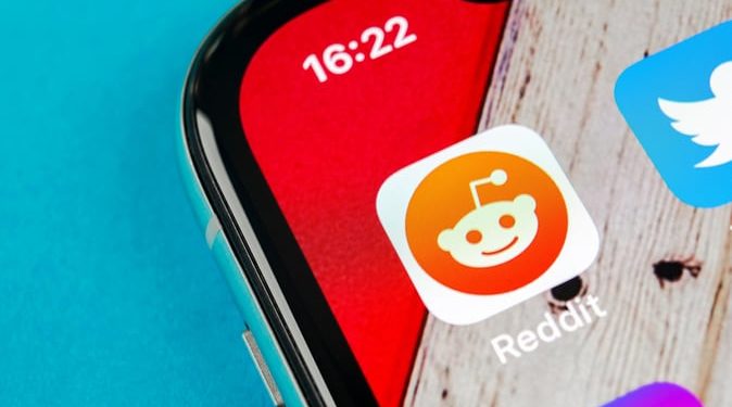 Reddit Prepares to Go for IPO in Q1 2024 at $15B Valuation