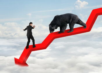 DOT Price (Polkadot) Approaches Key Level: Should Traders Brace for Sharp Drop?